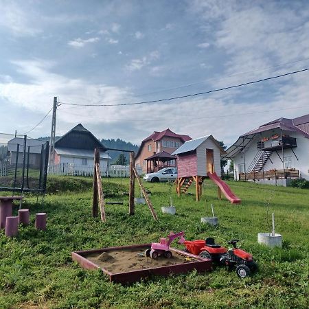 Casa Bucovina Dorna Candrenilor Ascutitele 외부 사진
